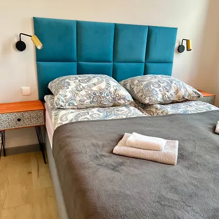 Apartment Wolnosci 18 *